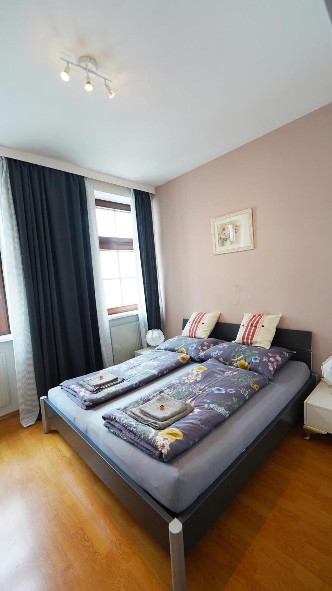 Cozynite Premium Apartment Hernals 2 فيينا المظهر الخارجي الصورة
